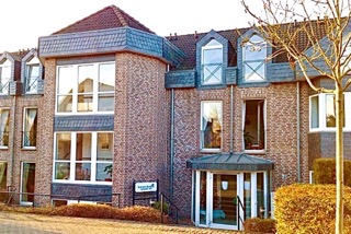 Eingang Seniorenresidenz Latumer See